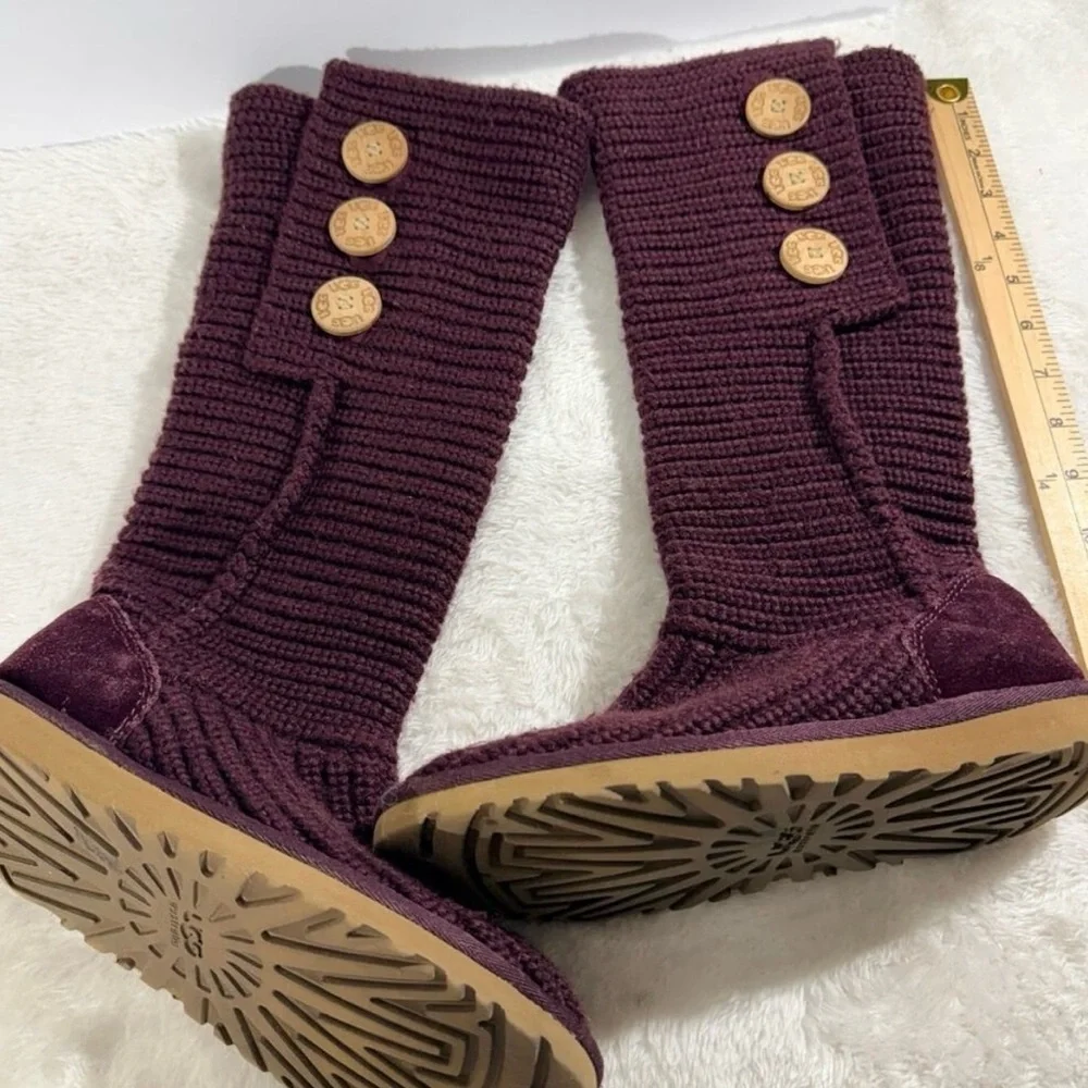UGG Cardy Burgundy Knit Tall Winter Boots Women’s Size 6 Cozy Sweater Boots